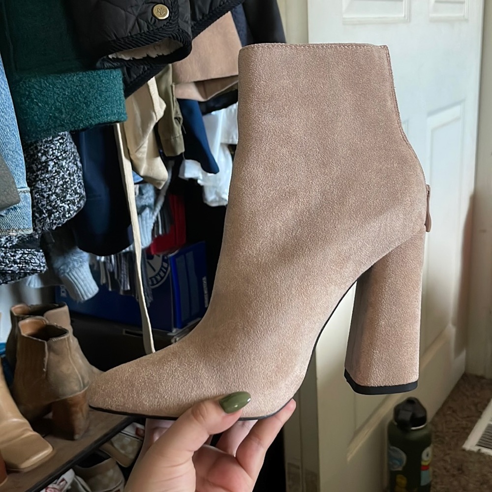 Fashion Nova Heeled Boots 7.5